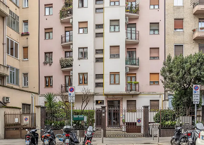 Zuretti Modern Comfort Near Station Appartamento *