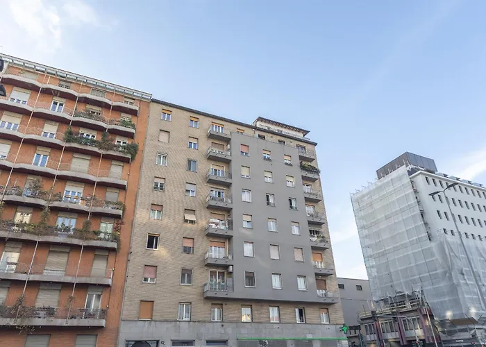 La Vista Sulla Citta - 8vo Piano Attico Mozzafiato * Mediolan