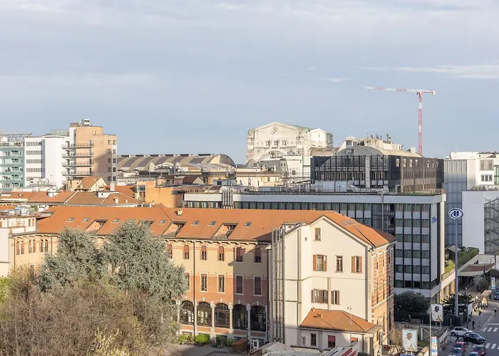 La Vista Sulla Citta - 8vo Piano Attico Mozzafiato Apartament Mediolan