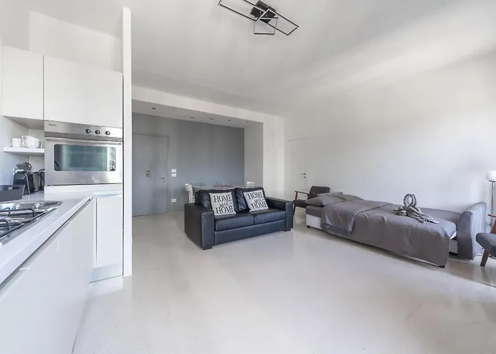 Apartament La Vista Sulla Citta - 8vo Piano Attico Mozzafiato