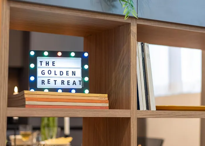 The Golden Retreat - San Babila Duomo *