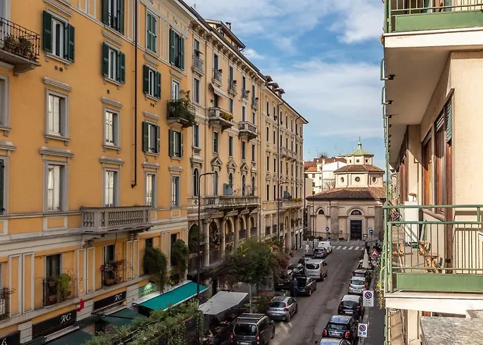 Design Penthouse In Porta Venezia