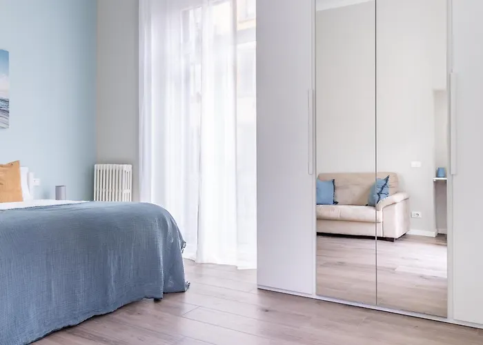 Design Penthouse In Porta Venezia 公寓