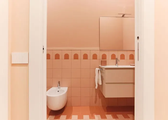 The Rent - Characterful Two-bedroom Flat Steps From Palestro Apartmán Milán