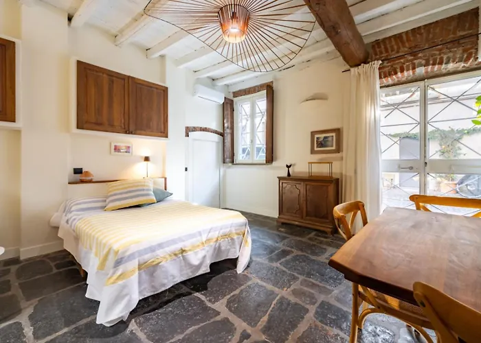 Navigli Authentic Charm In A Historic דירה *