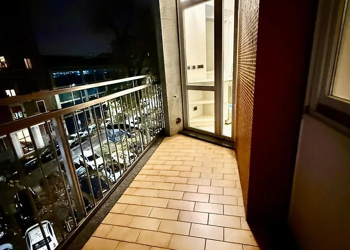 Daire Brand New Near Center Milano