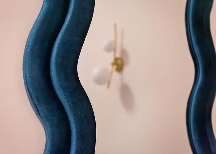 Apartmán The Rent - Characterful Two-bedroom Flat Steps From Palestro Milán