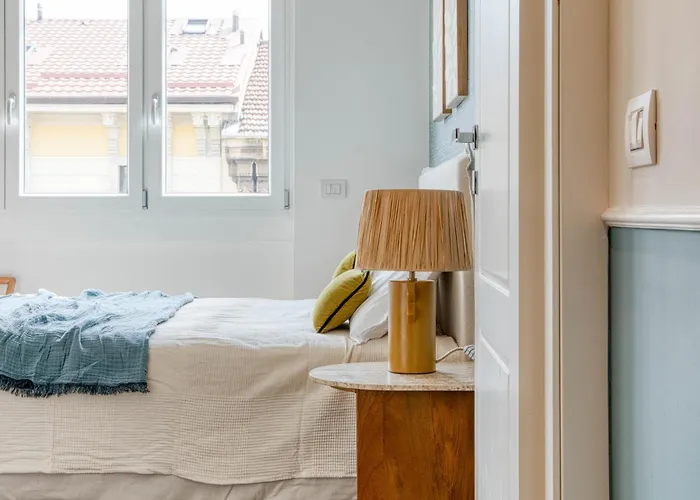 Easylife - - Settembrini 49 - *