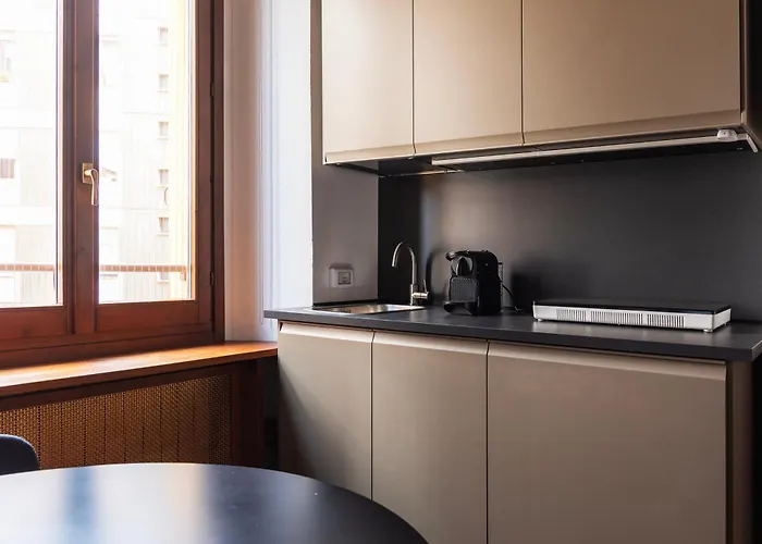 Youhosty - Anfiteatro 12 Milánó