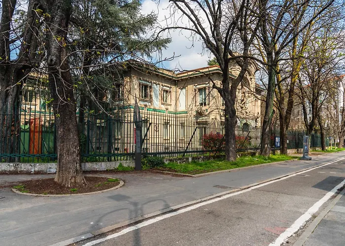 Youhosty - Anfiteatro 12