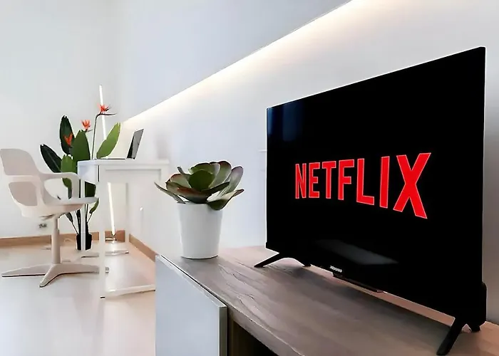 Sottocorno White, Historic Center,