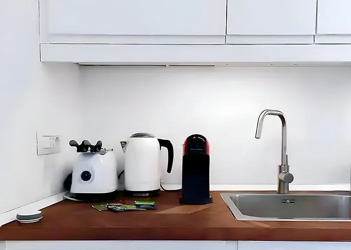 Sottocorno White, Historic Center,