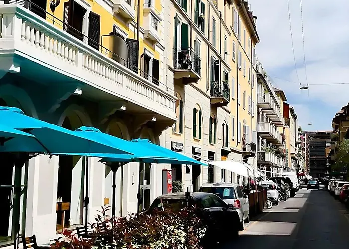 Apartment Sottocorno White, Historic Center,