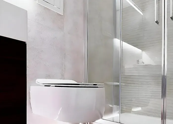 아파트 Sottocorno White, Historic Center, *