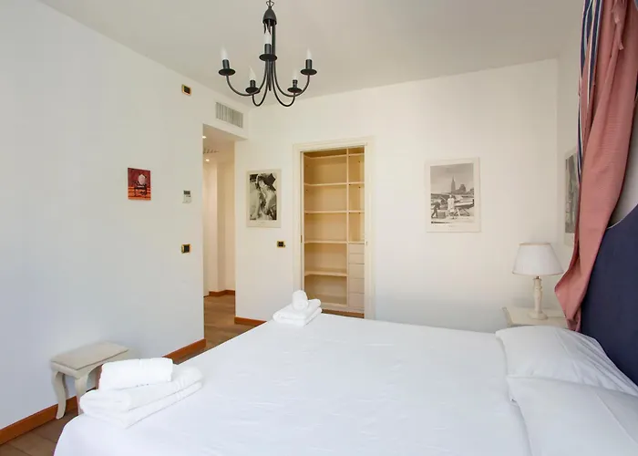 Apartament Duomo Luxury Living 16 - Mediolan