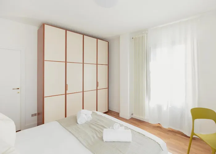 Gohost - Stylish And Charming Flat Between Navigli And Duomo Apartment Mailand