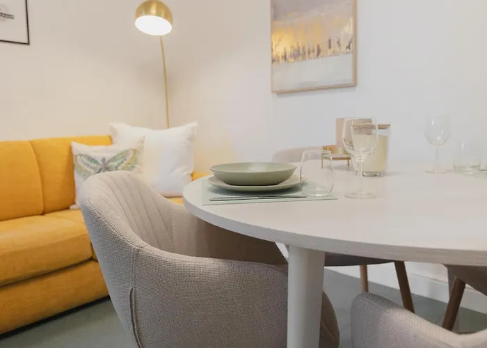 Apartment Gohost - Stylish And Charming Flat Between Navigli And Duomo