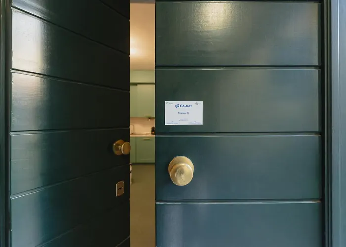 Apartment Gohost - Stylish And Charming Flat Between Navigli And Duomo Mailand