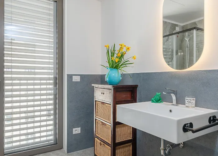 A New Futuristic Habitat! Apartamento Milão