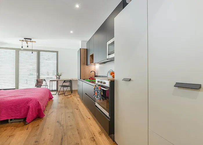 A New Futuristic Habitat! Apartamento *