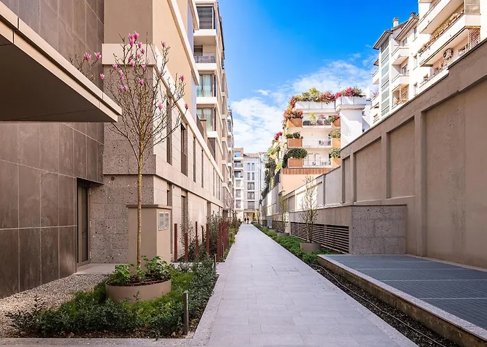 A New Futuristic Habitat!