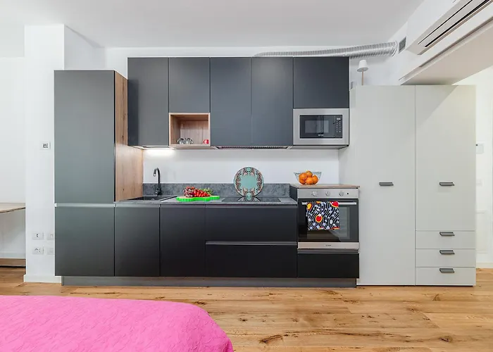 A New Futuristic Habitat! Apartamento *