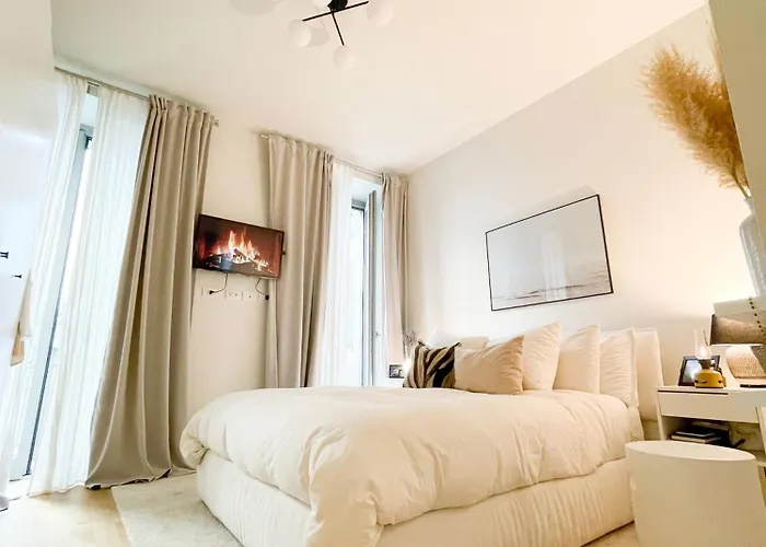 Lejlighed New Quiet And Design In The Heart Of *