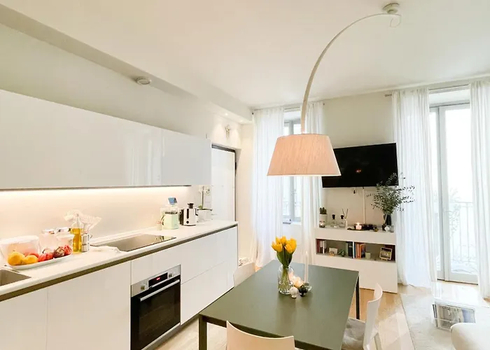 New Quiet And Design In The Heart Of Lejlighed Milano