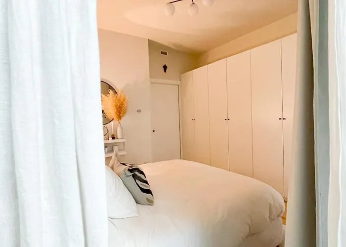 New Quiet And Design In The Heart Of Lejlighed Milano