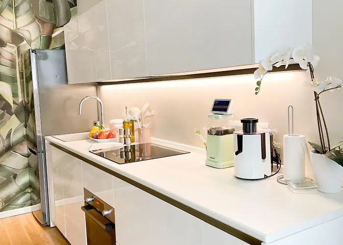 New Quiet And Design In The Heart Of Milano