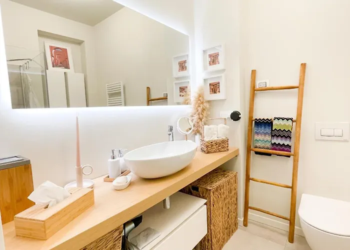 New Quiet And Design In The Heart Of Lejlighed Milano