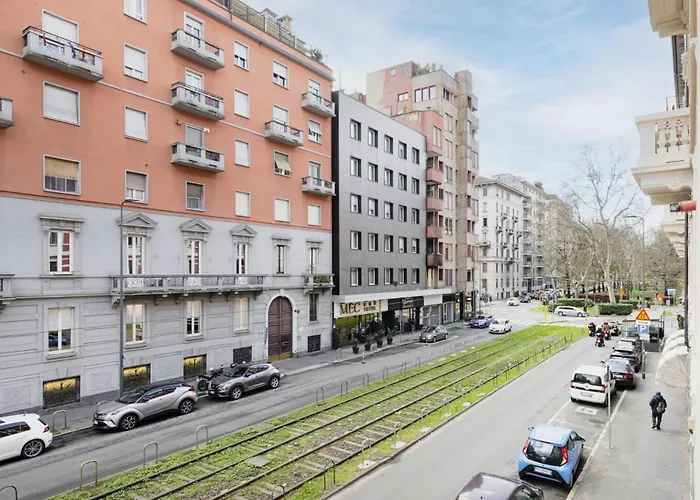 Easylife - Monolocale Soppalcato In Porta Romana *