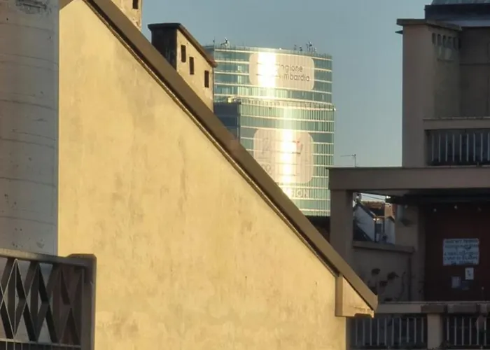 Luminoso Monolocale Mm3 Dergano Sky Legnone Apartament Mediolan