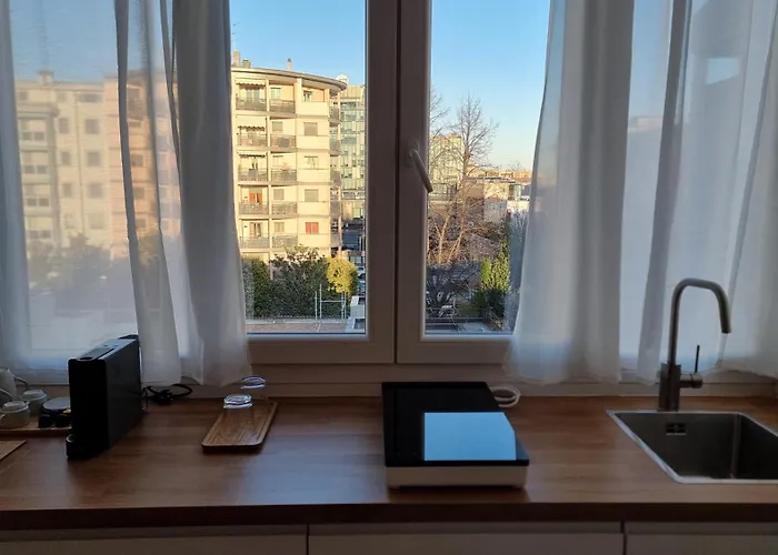 Luminoso Monolocale Mm3 Dergano Sky Legnone Apartmán *