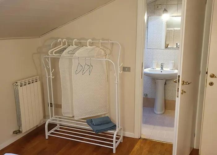 Comfortable 6 Min From Station