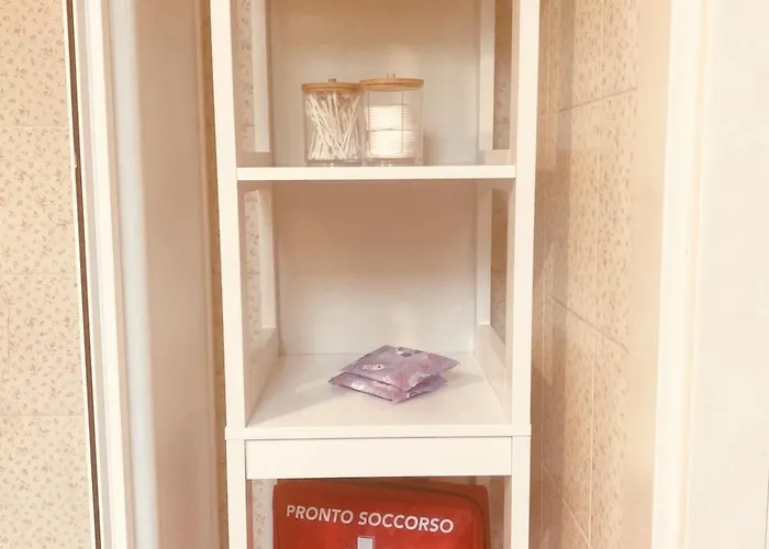 Comfortable 6 Min From Station Daire Milano