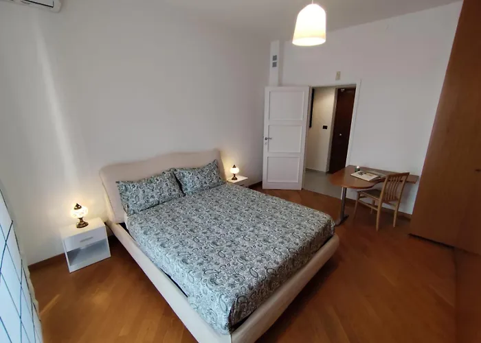 Apartman Costanza In Giallo *