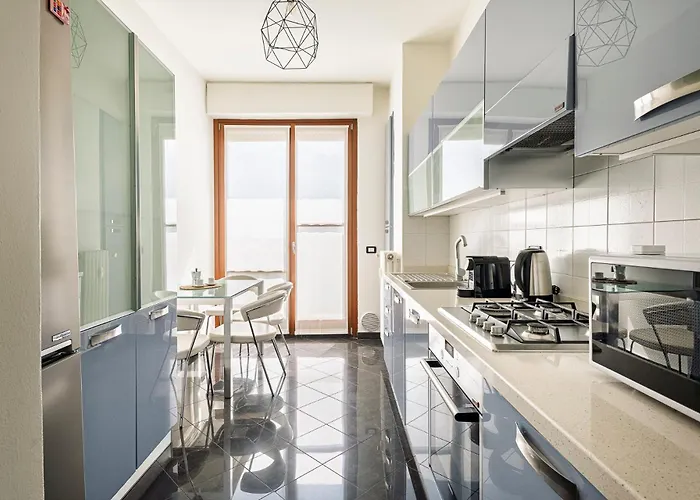 Ampio Trilocale Panoramico Ad Arco Della Pace Διαμέρισμα Μιλάνο