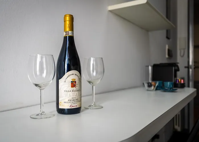 Italianflat - Elegant Flat With Balcony M4 Tricolore - 7 Pax * Milan