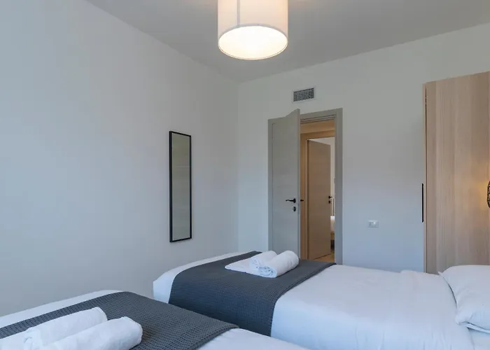 Metro Line 1 Free Parking Apartman