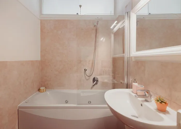 Apartmán Gohost - Quiet, Bright & Stylish Flat In The Heart Of