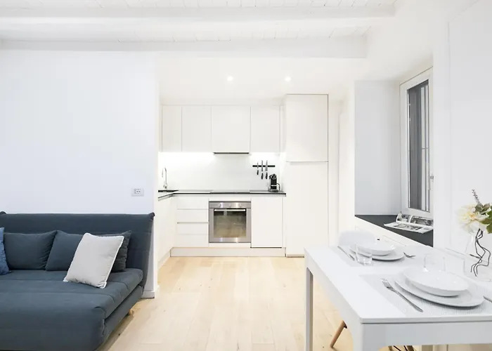 Easylife - - Castaldi 26 P1c - Porta Venezia * Milán