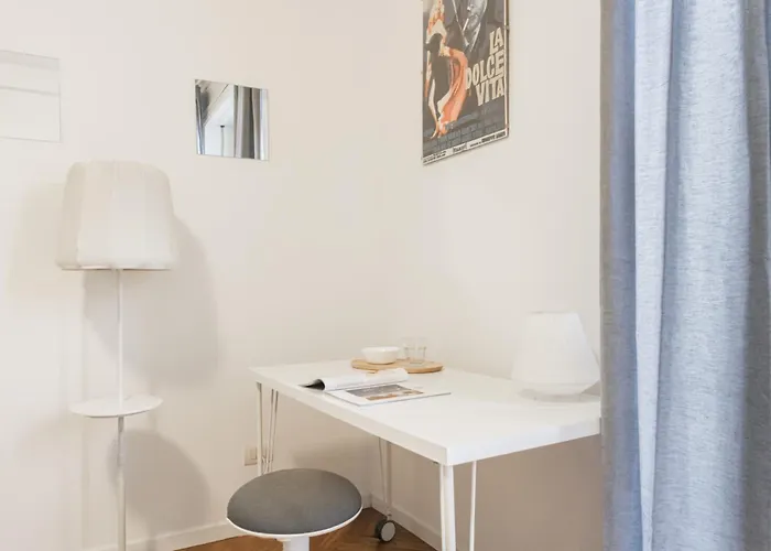 Easylife - - Bacone 6c - Buenos Aires Milán