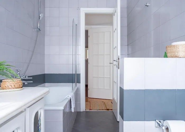 Ampio Ed Elegante - 2 E 2 Bagni Apartament *