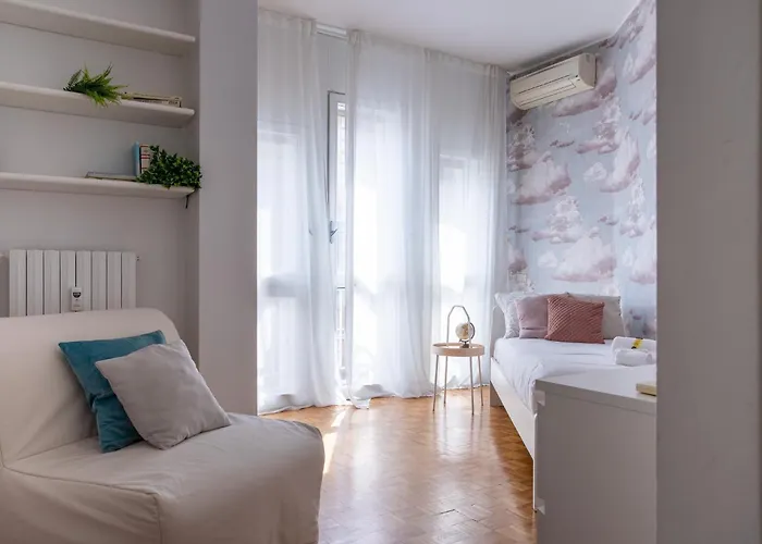 Ampio Ed Elegante - 2 E 2 Bagni Mediolan