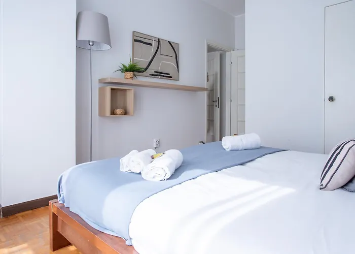 Ampio Ed Elegante - 2 E 2 Bagni Apartament