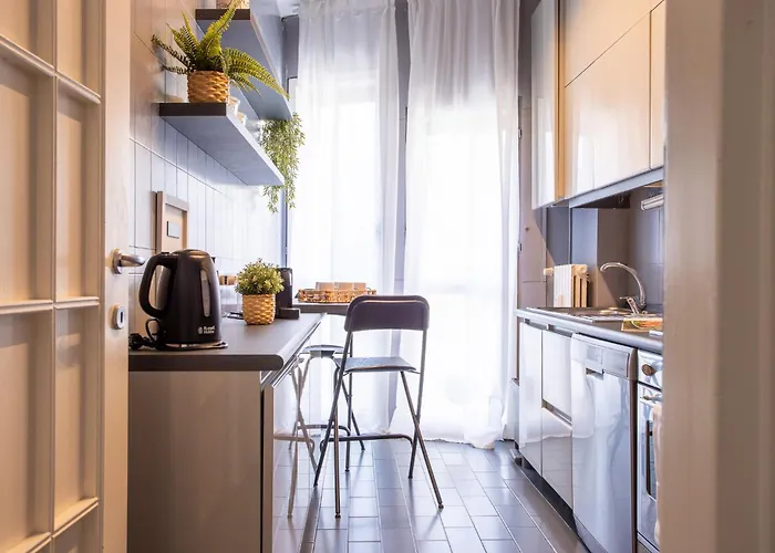 Apartament Ampio Ed Elegante - 2 E 2 Bagni