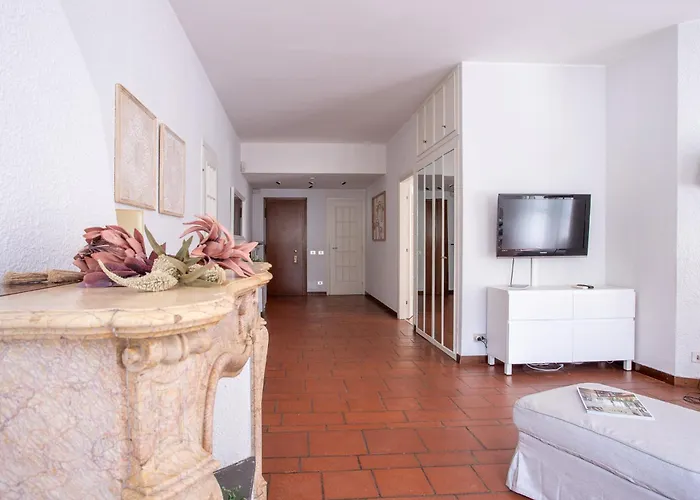 Ampio Ed Elegante - 2 E 2 Bagni Apartament