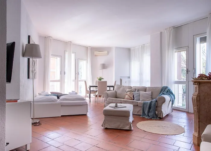 Apartament Ampio Ed Elegante - 2 E 2 Bagni