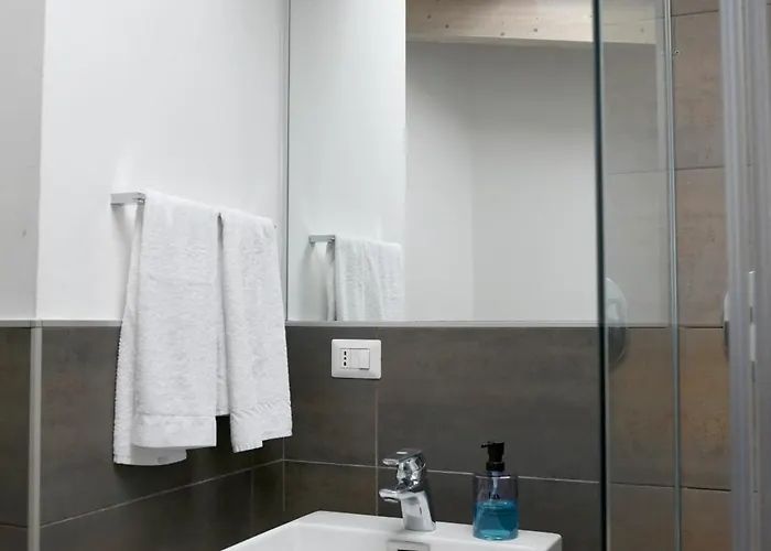 Dingo's House - 5 Minutes From M3 Appartamento